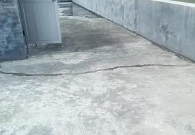 梅河口楼顶漏水维修公司分享下如何解决卫生间隐蔽部位漏水的问题?